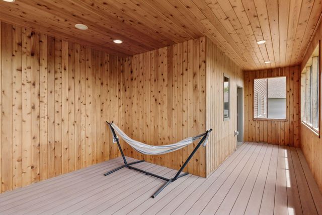 2304 Britwood Lane SW, Rochester, MN 55902