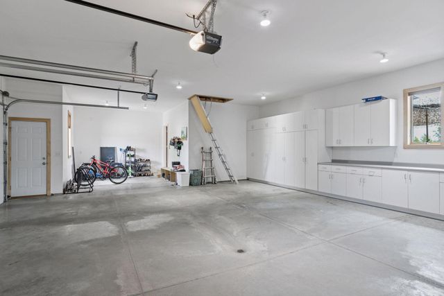 2304 Britwood Lane SW, Rochester, MN 55902