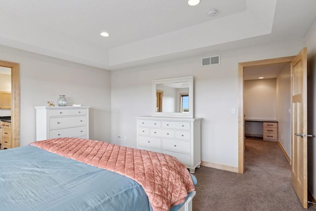 2304 Britwood Lane SW, Rochester, MN 55902