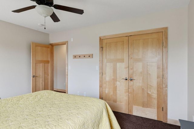 2304 Britwood Lane SW, Rochester, MN 55902