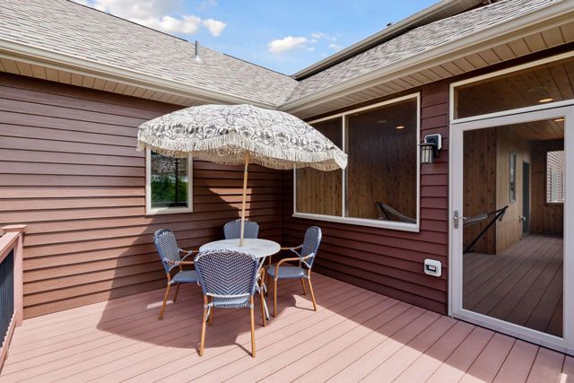 2304 Britwood Lane SW, Rochester, MN 55902