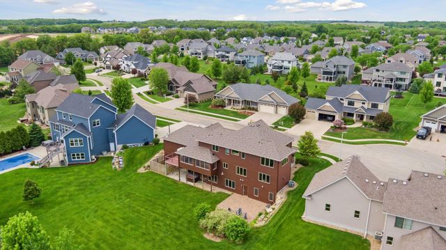 2304 Britwood Lane SW, Rochester, MN 55902