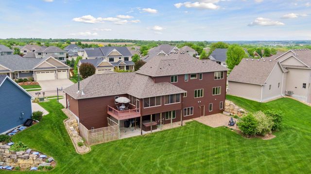 2304 Britwood Lane SW, Rochester, MN 55902