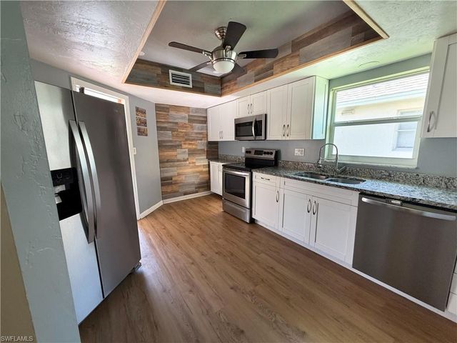 323 Dania ST, Lehigh Acres, FL 33936