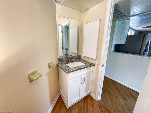 323 Dania ST, Lehigh Acres, FL 33936