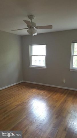 905 LITTLE ST, Alexandria, VA 22301