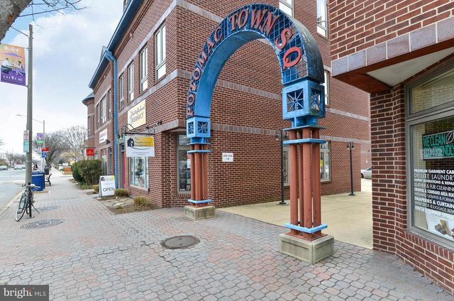 905 LITTLE ST, Alexandria, VA 22301