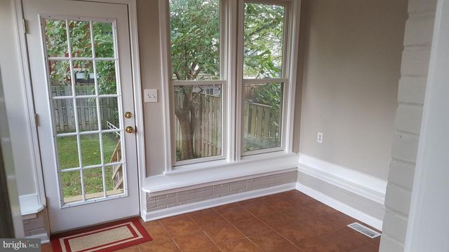 905 LITTLE ST, Alexandria, VA 22301