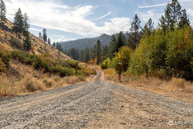 4180 Washington Creek, Chelan, WA 98816