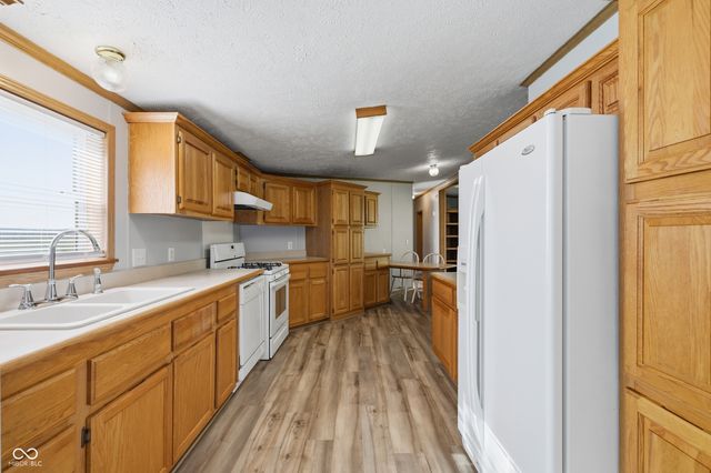 6761 E Centenary Road, Mooresville, IN 46158