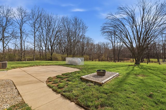 6761 E Centenary Road, Mooresville, IN 46158