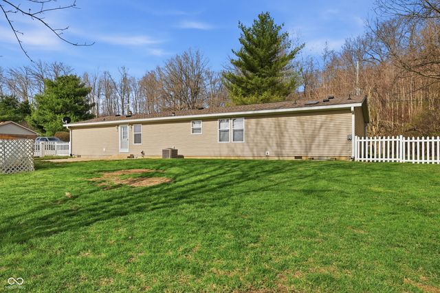 6761 E Centenary Road, Mooresville, IN 46158