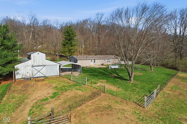 6761 E Centenary Road, Mooresville, IN 46158