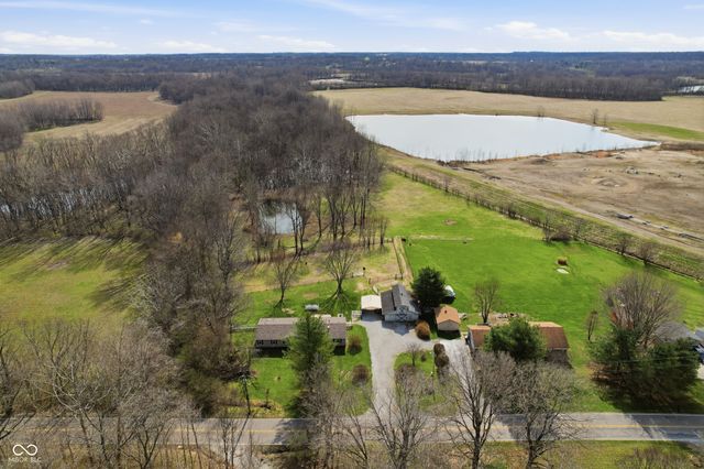 6761 E Centenary Road, Mooresville, IN 46158