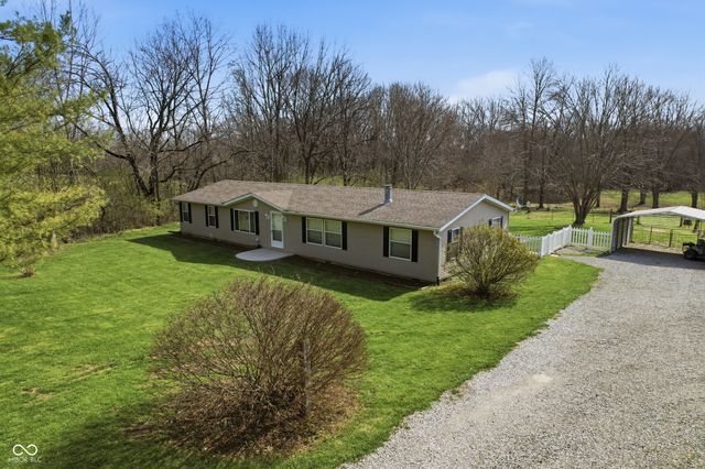 6761 E Centenary Road, Mooresville, IN 46158