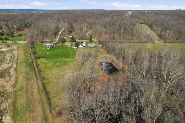 6761 E Centenary Road, Mooresville, IN 46158