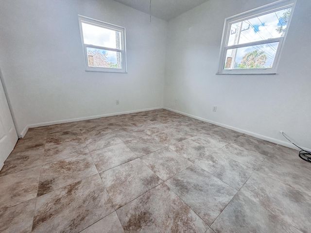 2612 S 29th Street, Fort Pierce, FL 34981