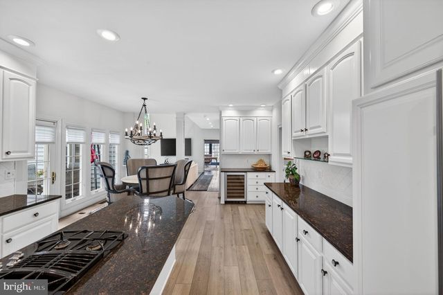 23 EASTPORT CT, Lutherville Timonium, MD 21093