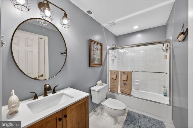 23 EASTPORT CT, Lutherville Timonium, MD 21093