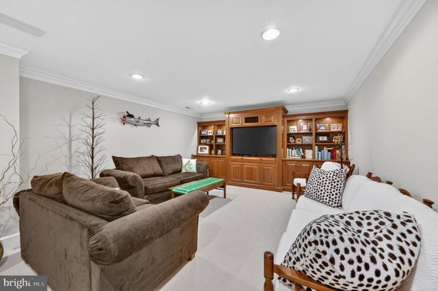 23 EASTPORT CT, Lutherville Timonium, MD 21093