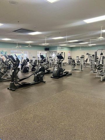 370 Saxony Trail, Delray Beach, FL 33446