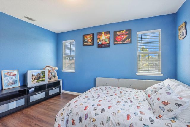 1494 Hearthsong Dr, Manteca, CA 95337