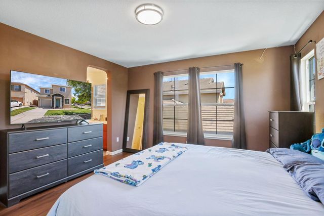 1494 Hearthsong Dr, Manteca, CA 95337