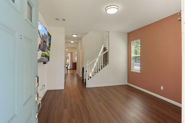 1494 Hearthsong Dr, Manteca, CA 95337