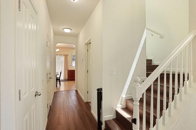 1494 Hearthsong Dr, Manteca, CA 95337