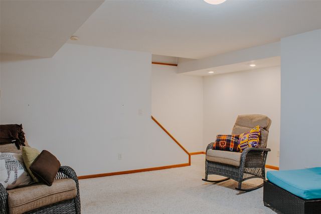 817 SE Chaparal Drive, Ankeny, IA 50021