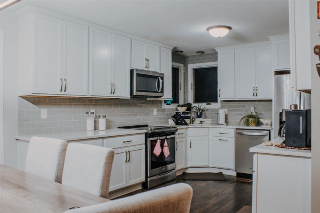 817 SE Chaparal Drive, Ankeny, IA 50021