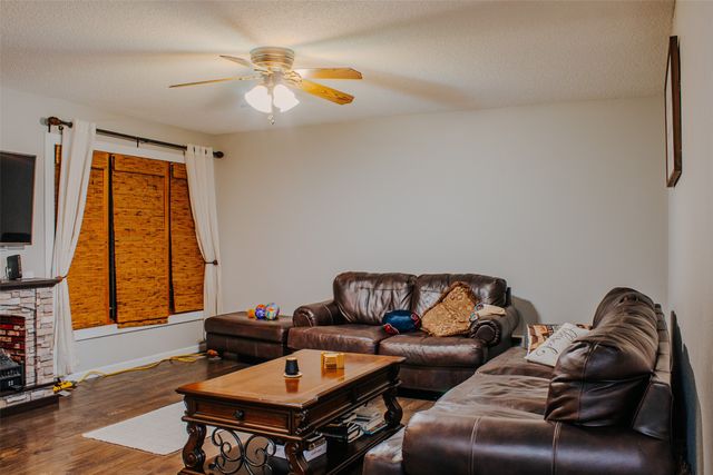 817 SE Chaparal Drive, Ankeny, IA 50021