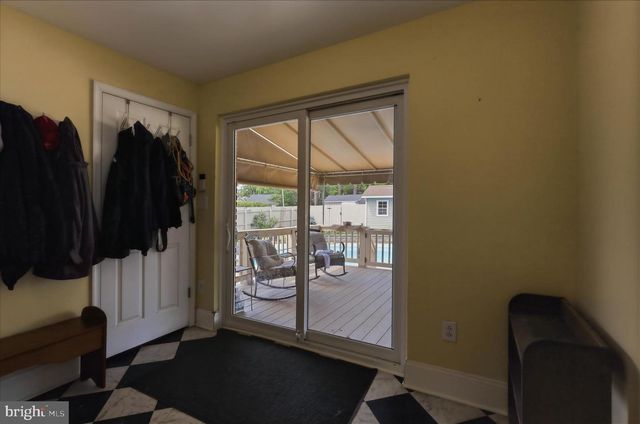 531 FRONT ST, Lititz, PA 17543