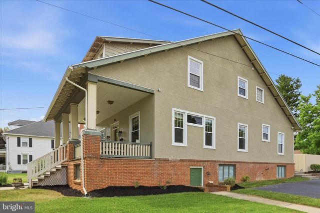 531 FRONT ST, Lititz, PA 17543