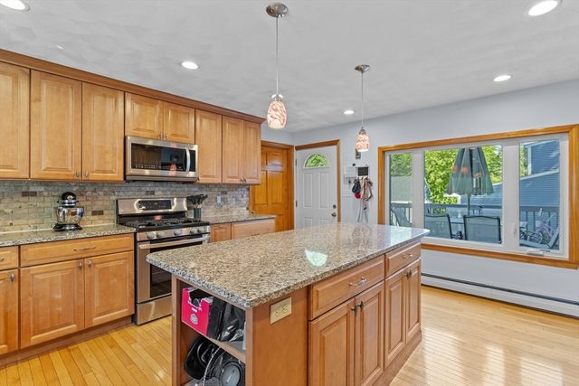 341 Linwood St, Lynn, MA 01901