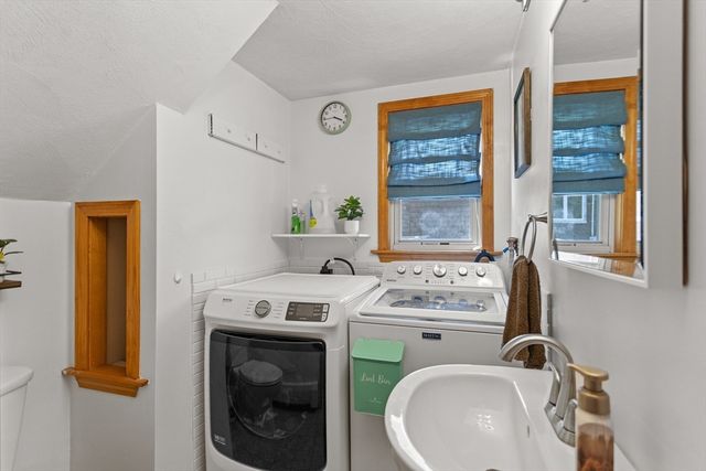 341 Linwood St, Lynn, MA 01901
