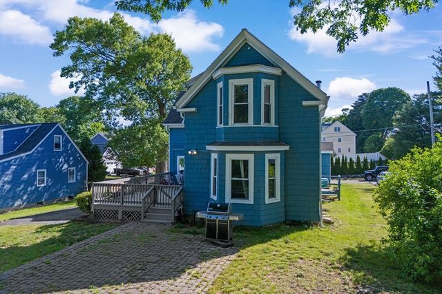 341 Linwood St, Lynn, MA 01901