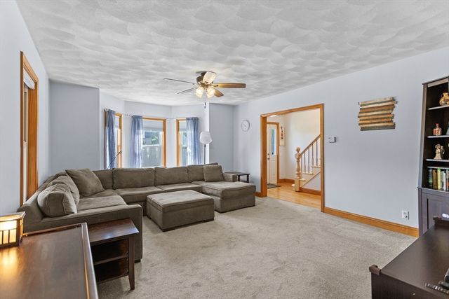 341 Linwood St, Lynn, MA 01901