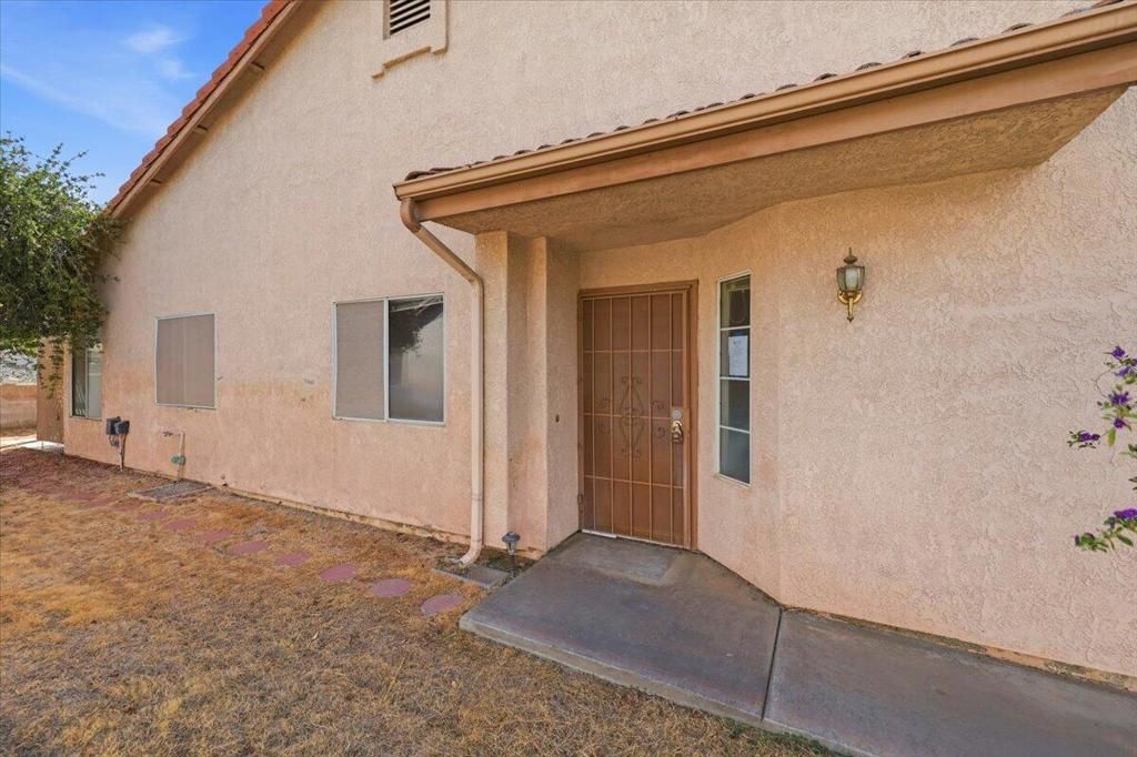 Image 6 of property listing at 10780 Bel Air Drive, Cherry Valley, CA 92223