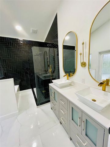 207 VIZCAY WAY, Davenport, FL 33837