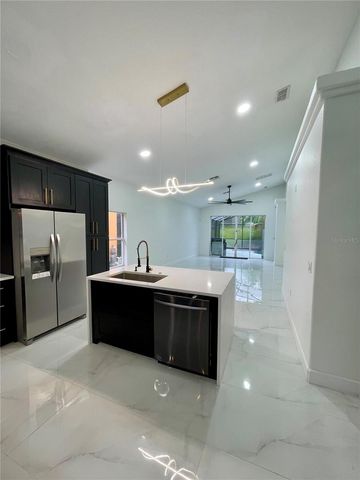 207 VIZCAY WAY, Davenport, FL 33837