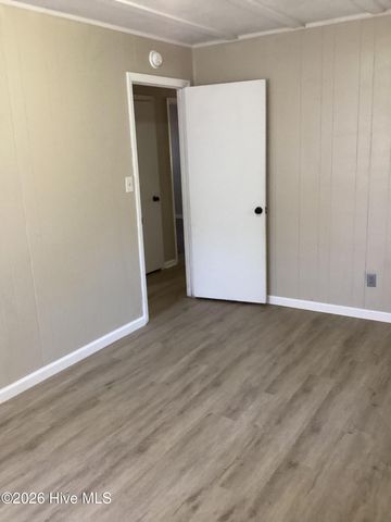 106 Mcarthur Drive, Rockingham, NC 28379