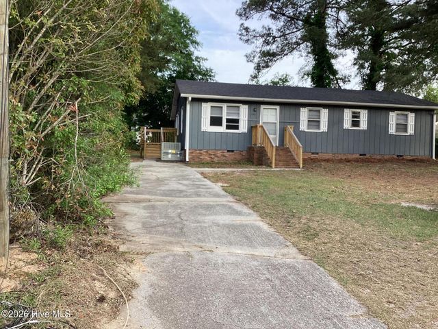 106 Mcarthur Drive, Rockingham, NC 28379