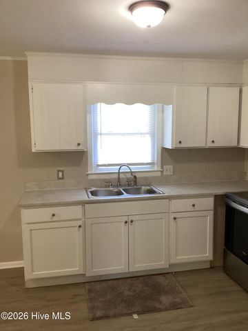 106 Mcarthur Drive, Rockingham, NC 28379