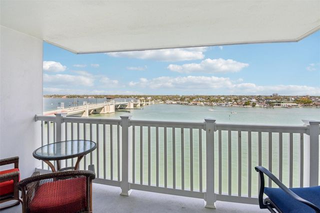500 TREASURE ISLAND CAUSEWAY 711, Treasure Island, FL 33706