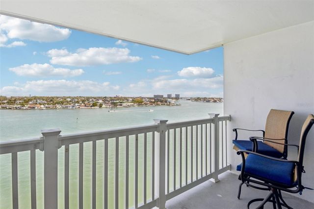 500 TREASURE ISLAND CAUSEWAY 711, Treasure Island, FL 33706