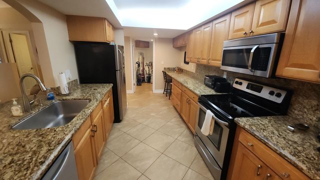 955 Dotterel Road 2205, Delray Beach, FL 33444