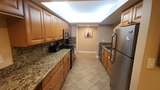 955 Dotterel Road 2205, Delray Beach, FL 33444