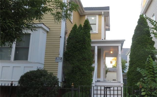 98 Hamilton Street, Providence, RI 02907