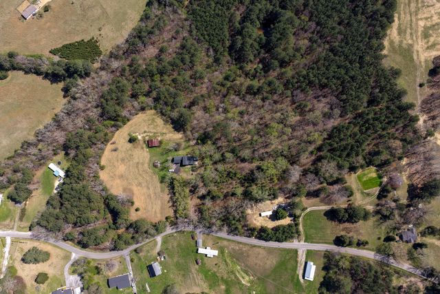 1899 Boss Road, Chickamauga, GA 30707